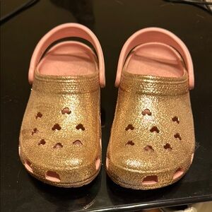 Disney Mickey Gold and Pink Women's Size 8